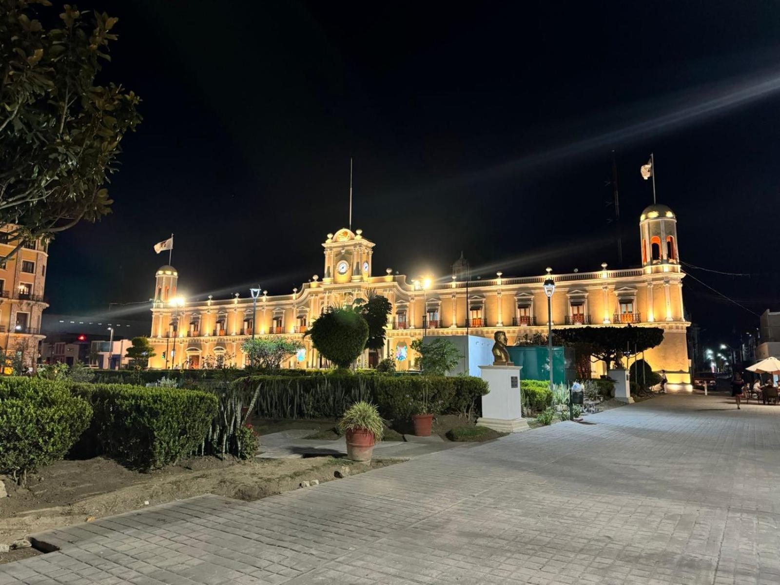 Hotel El Mexicano Tepic Centro Bagian luar foto